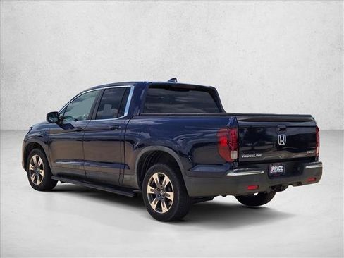 Used 2018 Honda Ridgeline RTL-T image 4