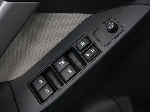 Used 2016 Subaru Forester 2.5i Premium w/ Popular Package #2 image 21