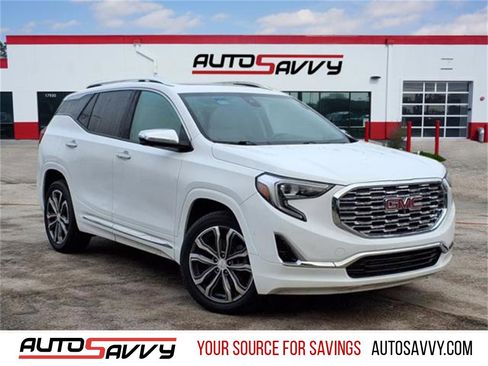 Used 2020 GMC Terrain Denali w/ Denali Premium Package image 1