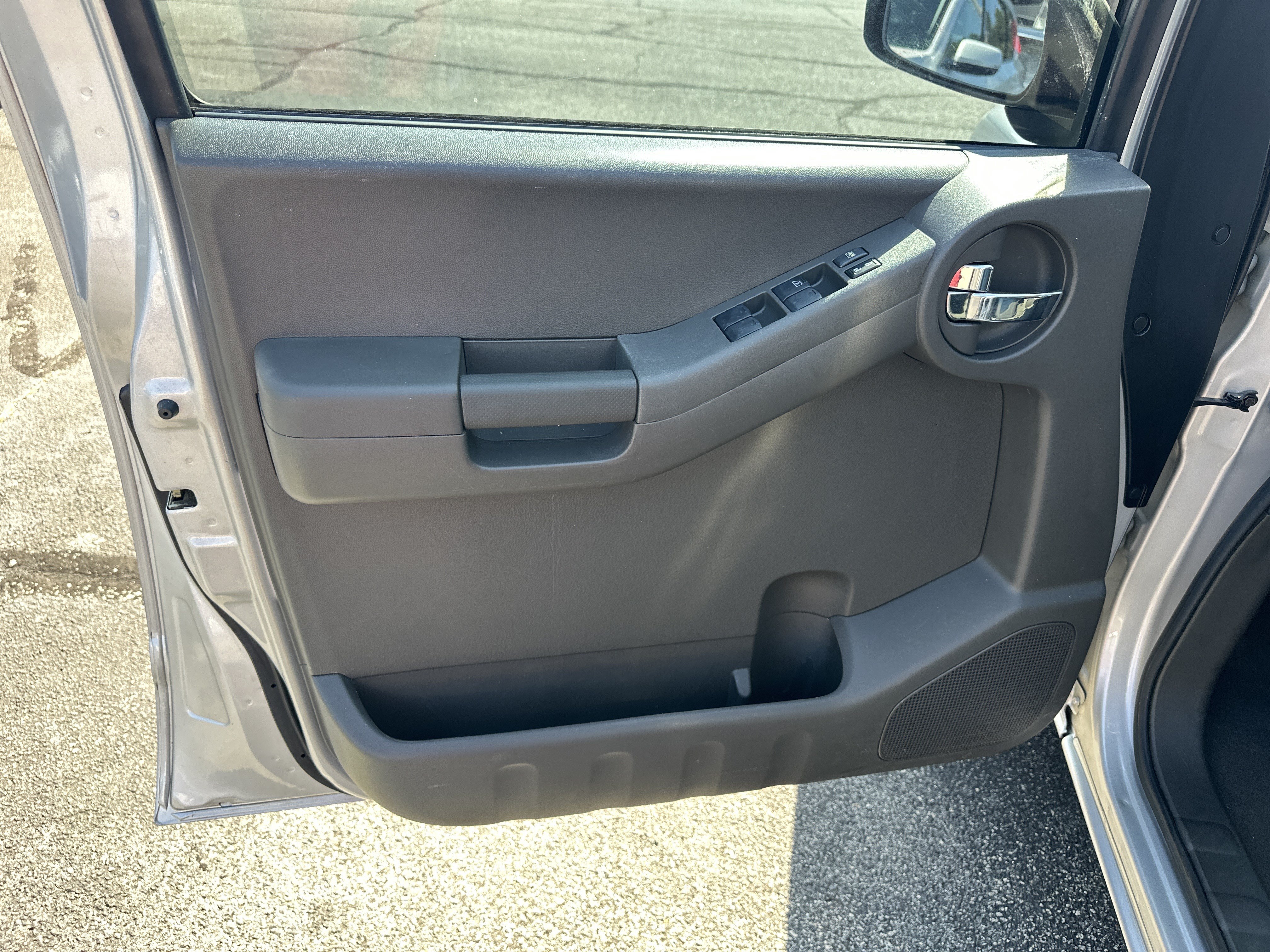 Used 2008 Nissan Xterra X RWD image 10