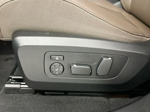 New 2026 BMW X3 xDrive30 w/ Premium Package image 19