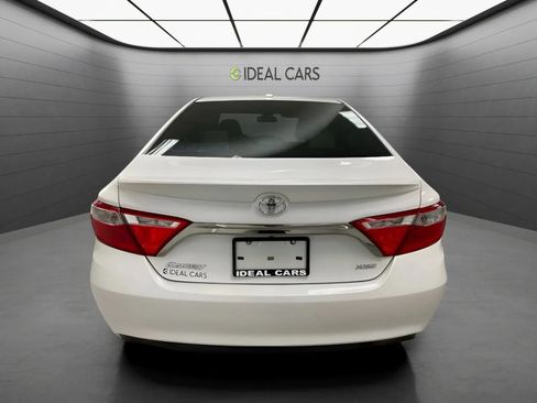 Used 2017 Toyota Camry XSE w/ Advanced Technology Package FWD image 6