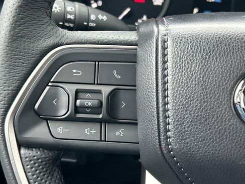 New 2025 Toyota Tundra SR5 image 27