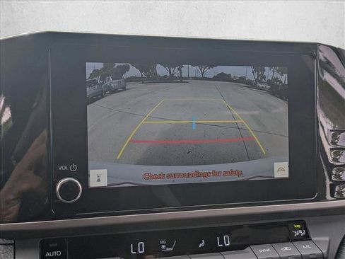 Certified 2025 Toyota Camry SE image 12