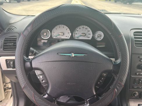 Used 2002 Ford Thunderbird RWD image 12