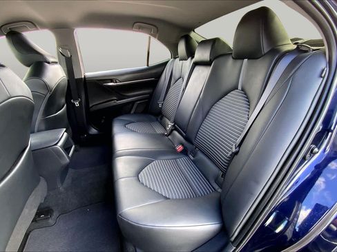 Used 2022 Toyota Camry SE FWD image 20