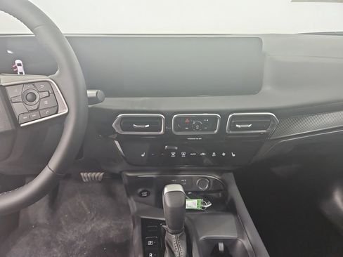 New 2026 Nissan Sentra SV w/ SV Convenience Package image 17