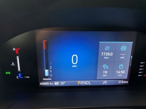 Used 2023 Ford Escape ST-Line image 5