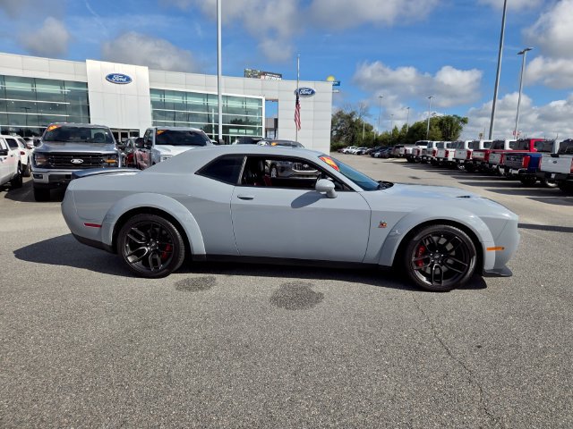 Used 2022 Dodge Challenger R/T Scat Pack RWD image 12