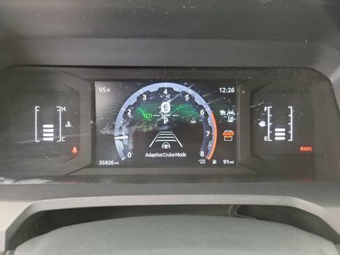 Used 2025 Toyota 4Runner SR5 AWD/4WD image 23