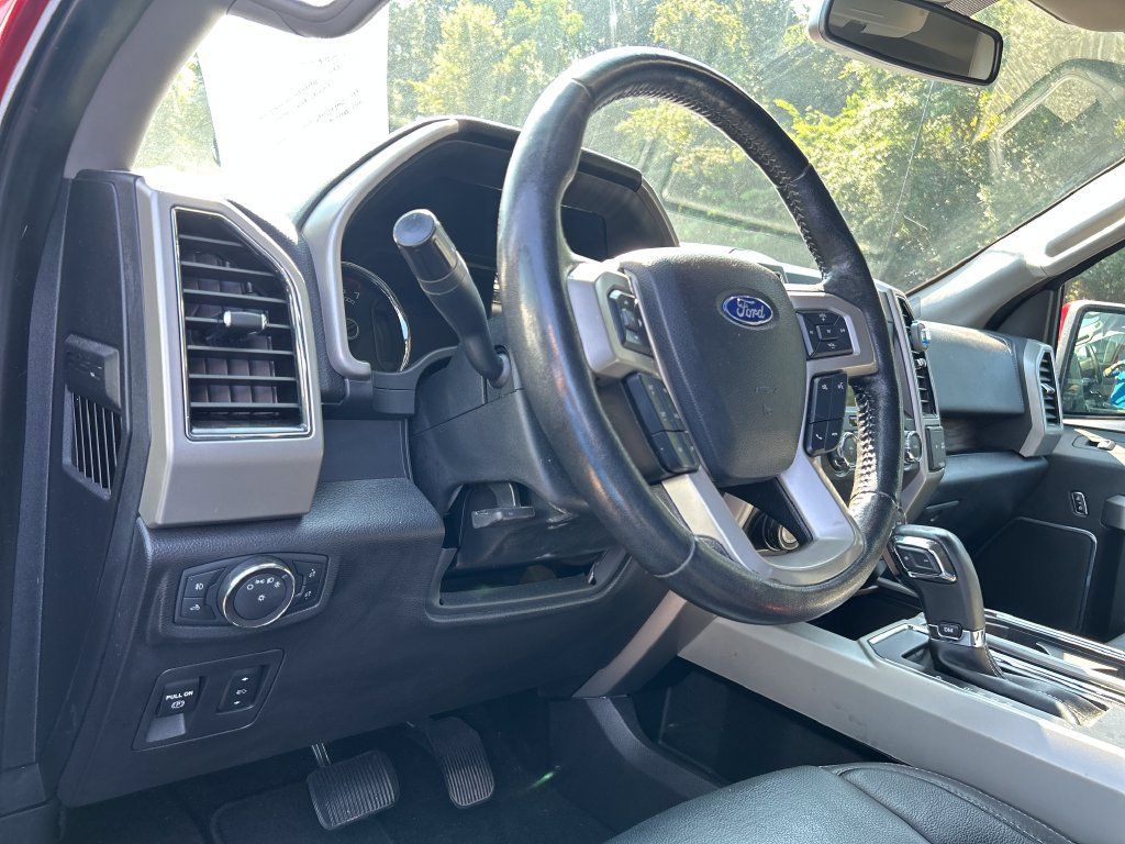 Used 2019 Ford F150 Lariat w/ Trailer Tow Package AWD/4WD image 10