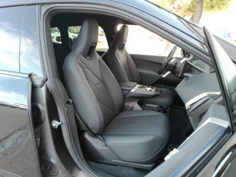 Used 2023 BMW iX xDrive50 AWD/4WD image 24