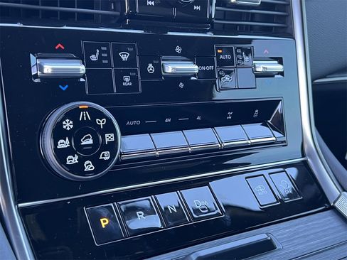 New 2026 Nissan Armada PRO-4X w/ Captain's Chari Seat Package image 13