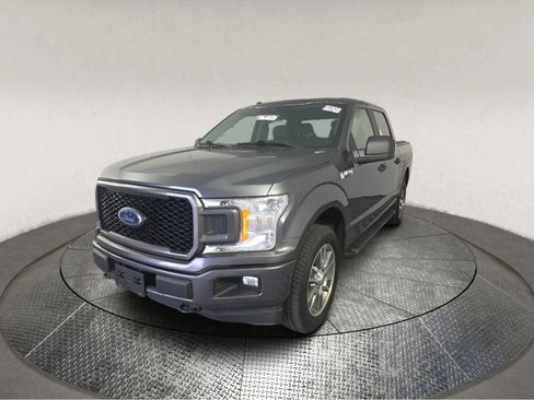 Used 2019 Ford F150 XL w/ Equipment Group 101A Mid AWD/4WD image 3