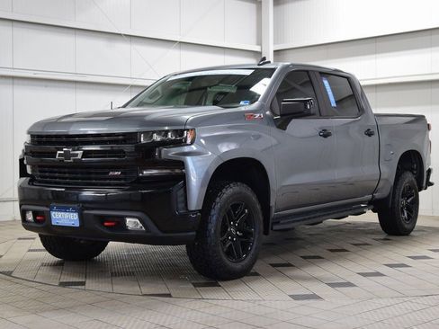 Certified 2021 Chevrolet Silverado 1500 LT Trail Boss image 3