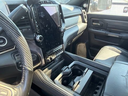Used 2020 RAM 2500 Limited AWD/4WD image 12