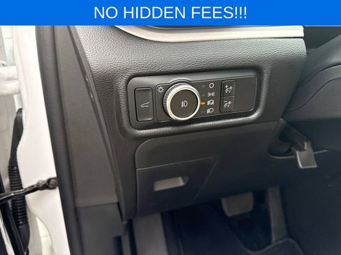Used 2024 Ford Explorer XLT w/ Equipment Group 202A RWD image 19