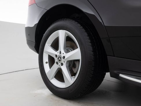 Used 2019 Mercedes-Benz GLE 400 GLE 400 4MATIC AWD 4dr SUV image 19