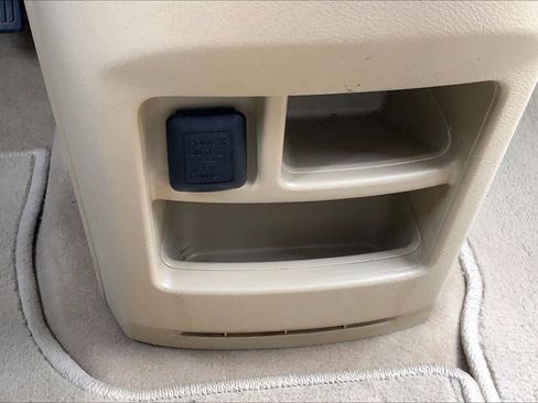 Used 2008 Honda CR-V EX-L image 33