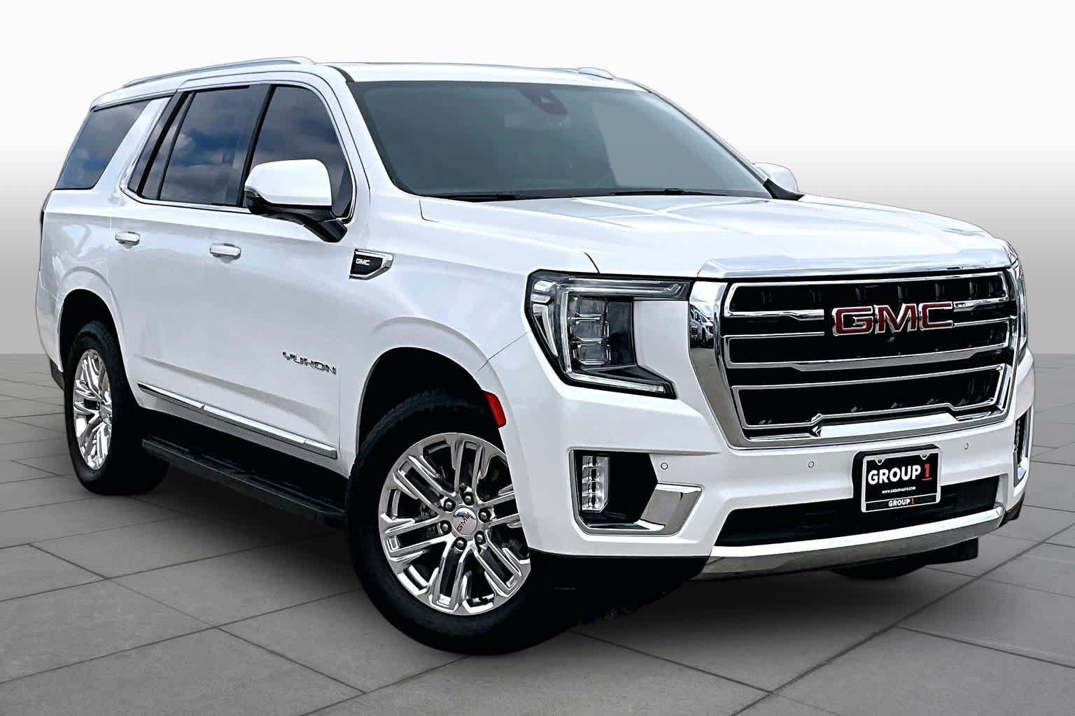 Used 2022 GMC Yukon SLT w/ SLT Premium Package RWD image 3