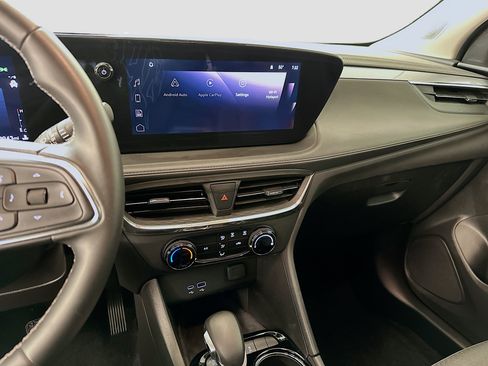 Used 2025 Buick Encore GX Preferred image 25