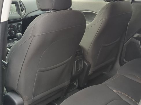 Used 2018 Jeep Compass Sport w/ Tech Group image 23