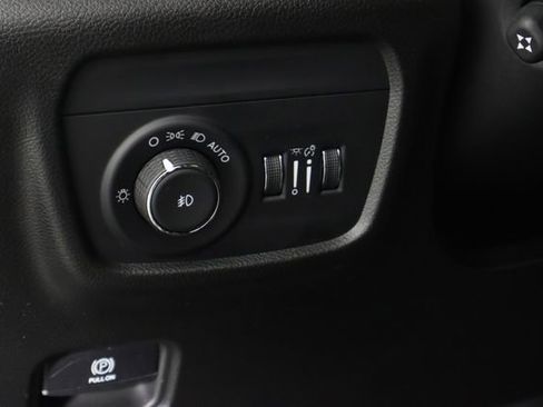 Used 2023 Jeep Grand Cherokee L Overland image 42