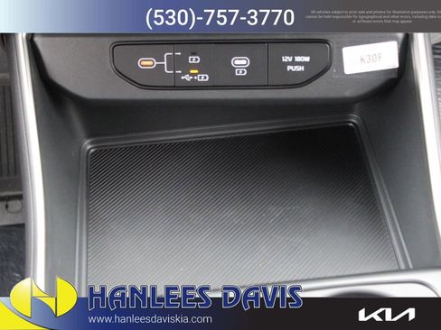 New 2026 Kia Carnival LXS image 24