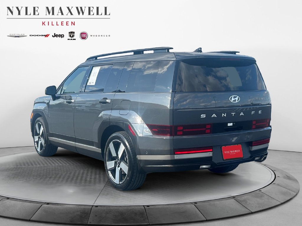 Used 2025 Hyundai Santa Fe Limited FWD image 14