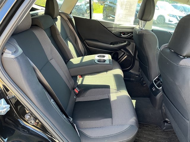 Used 2023 Subaru Outback Premium AWD/4WD image 36