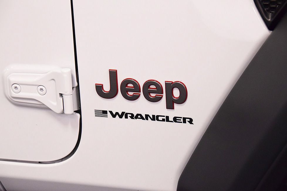 Used 2026 Jeep Wrangler Unlimited Rubicon AWD/4WD image 12