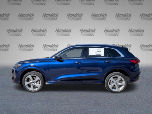 Used 2025 Audi Q5 Premium AWD/4WD image 6