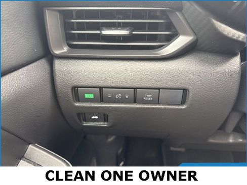 Used 2024 Nissan Sentra S image 7