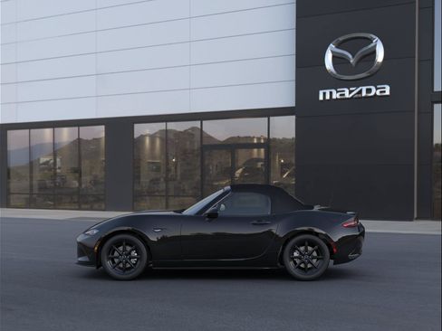 New 2026 MAZDA MX-5 Miata Sport w/ Appearance Package RWD image 3