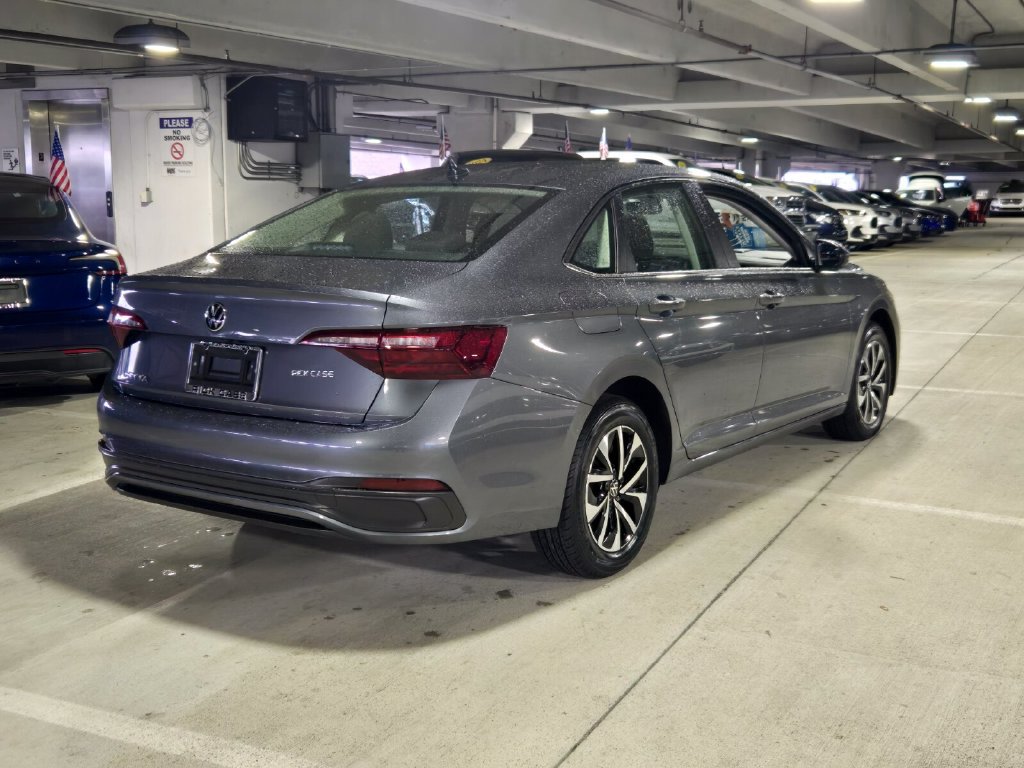 Certified 2024 Volkswagen Jetta S FWD image 6