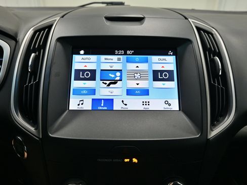 Used 2019 Ford Edge SEL w/ Equipment Group 201A AWD/4WD image 13