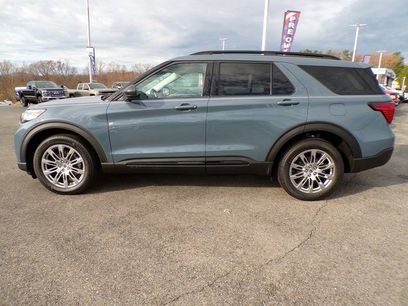 New 2026 Ford Explorer Active w/ Active Comfort Package