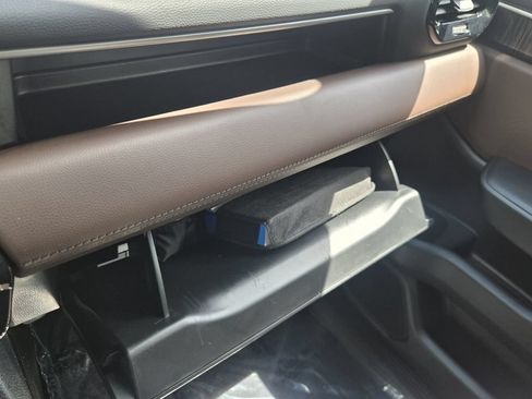 Used 2023 Honda Pilot Elite image 24