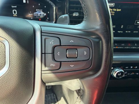 Used 2024 GMC Sierra 1500 SLT w/ SLT Convenience Package AWD/4WD image 34