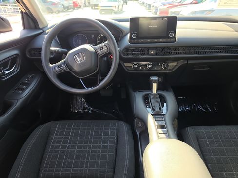 Certified 2023 Honda HR-V LX image 14