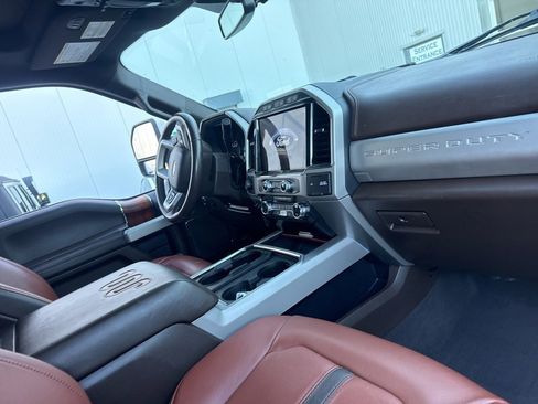 Used 2022 Ford F250 King Ranch w/ King Ranch Ultimate Package image 14