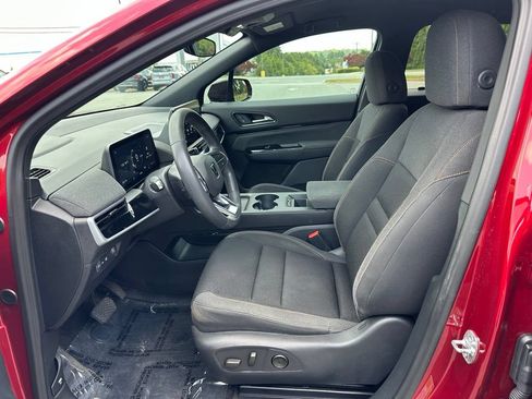 Used 2024 Honda Prologue EX image 10