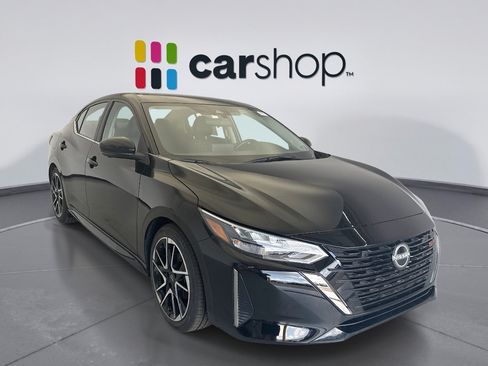 Used 2024 Nissan Sentra SR w/ SR Premium Package FWD image 7
