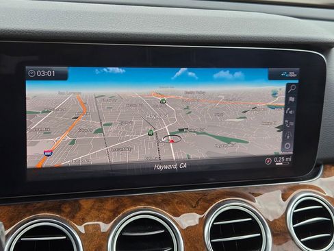 Used 2020 Mercedes-Benz E 350 Sedan image 16