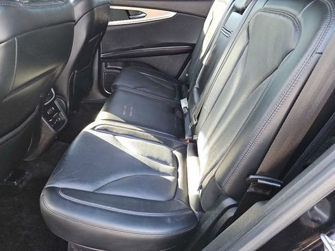 Used 2018 Lincoln MKX Reserve w/ Canadian Touring Package image 32