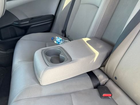 Used 2017 Honda Civic EX image 17