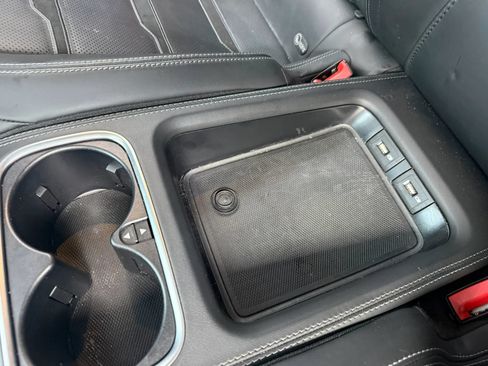 Used 2019 Mercedes-Benz AMG GT 63 w/ AMG Dynamic Plus Package image 25