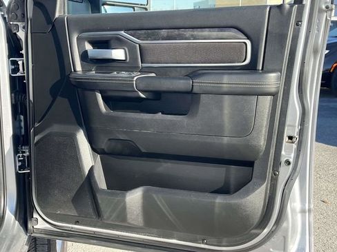 Used 2024 RAM 2500 Big Horn image 25