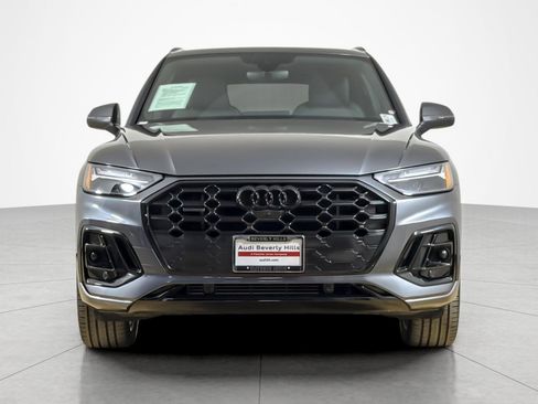 Used 2024 Audi Q5 e Premium Plus w/ Premium Plus Package AWD/4WD image 8