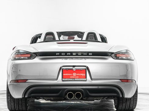 Used 2018 Porsche 718 Boxster S RWD image 8